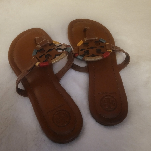 Tory Burch Miller Sandal size 8In great condition...do show signs of wear...no - Picture 5 of 6